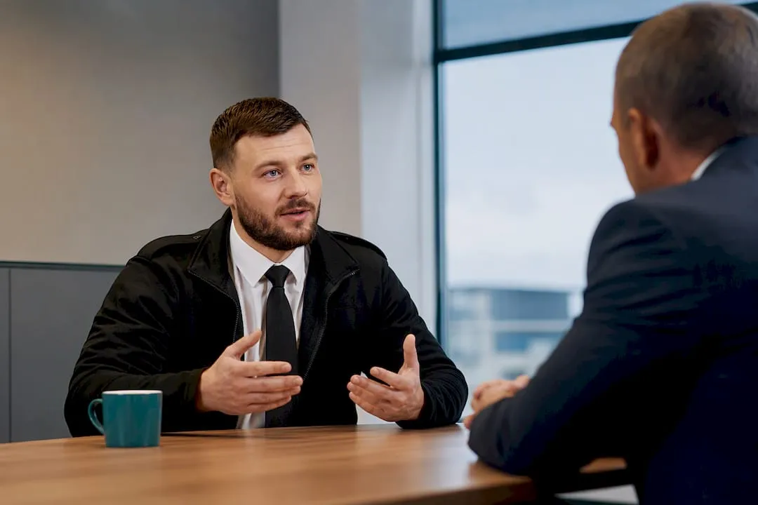 UK candidate negotiating salary with hiring manager
