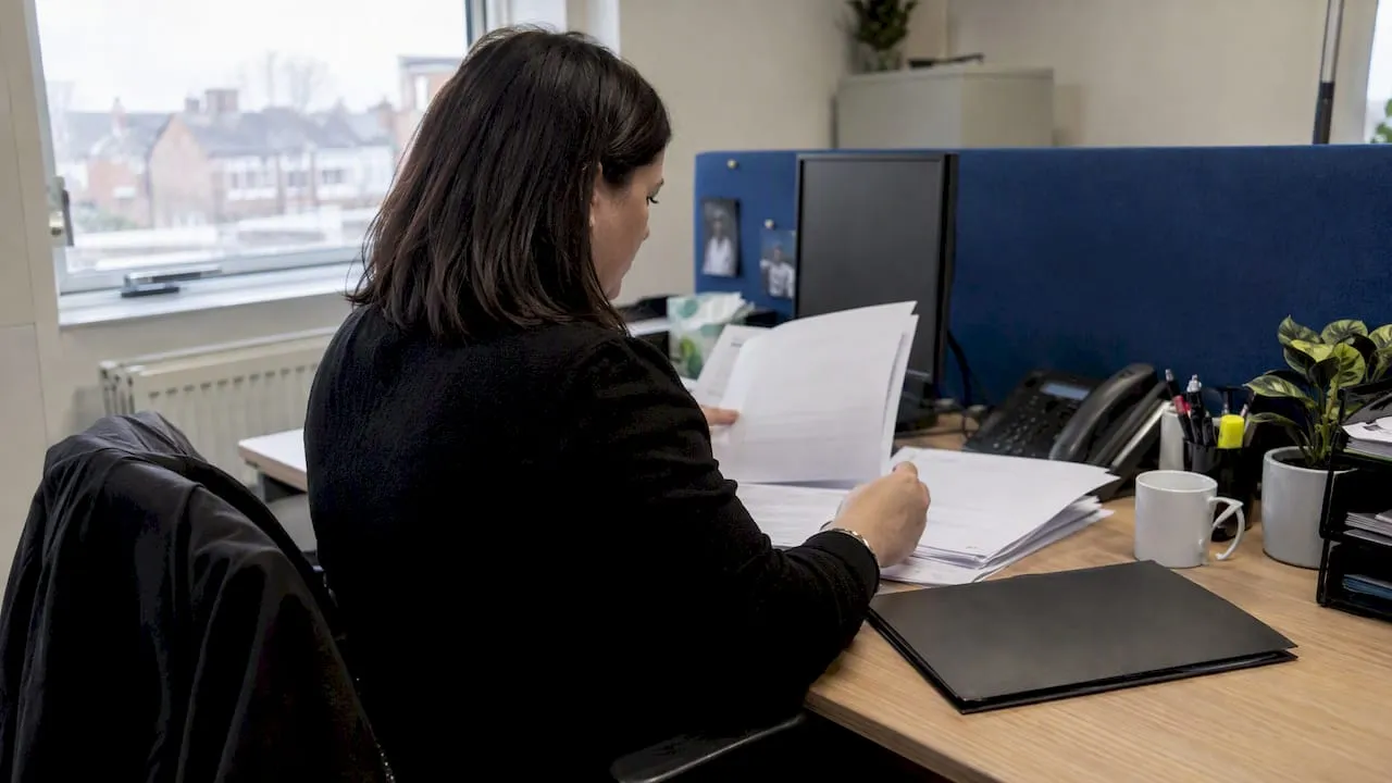 UK recruiter verifying security screening evidence